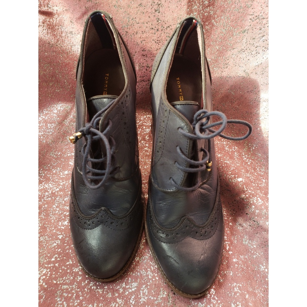 TOMMY HILFIGER Fabiole Oxford Heel. - Picture 4 of 8